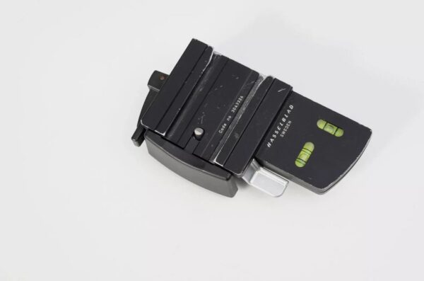 Hasselblad H6D100C with many accessories in original packaging - Image 19