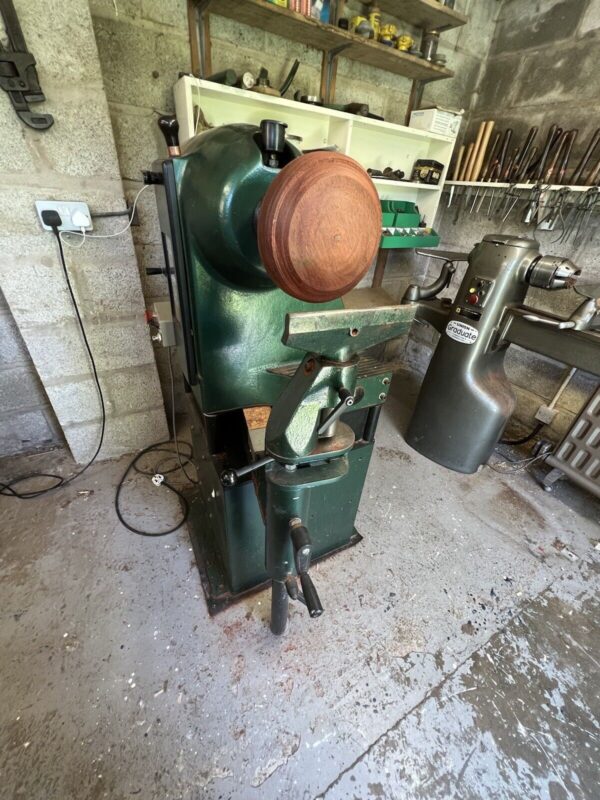 VB36 MASTER BOWLTURNER LATHE Great Condition Fully Working