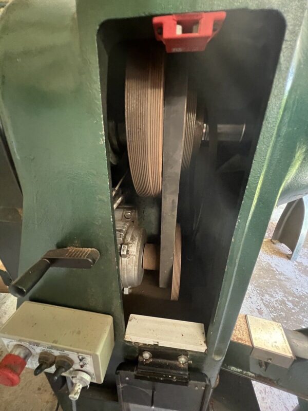 VB36 MASTER BOWLTURNER LATHE Great Condition Fully Working - Image 5