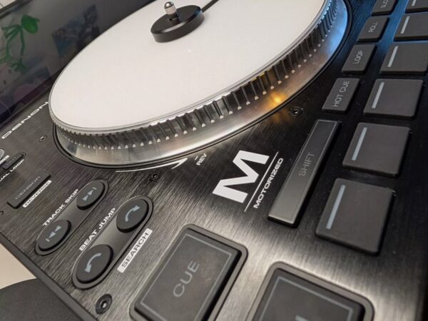Denon SC6000M Prime DJ Media Player x 2 & X1850 - Image 7