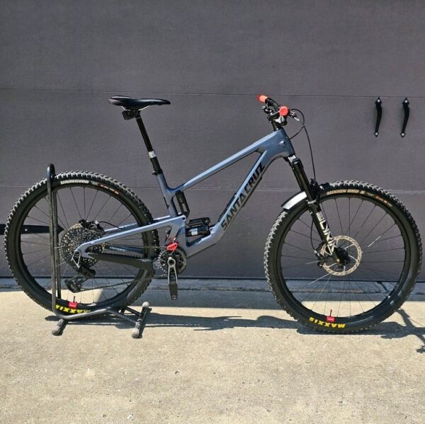 Santa Cruz HIGHTOWER X0 AXS RSV Carbon CC 2024 - Image 2