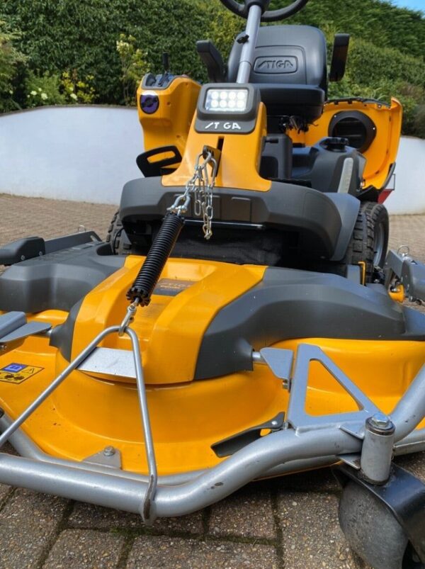 STIGA Park Pro 340 IX Ride-on 4WD mower - Image 10